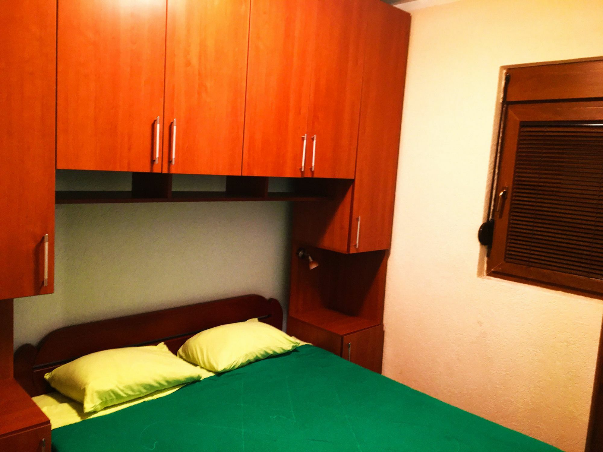 Apartments Lola Тиват Экстерьер фото